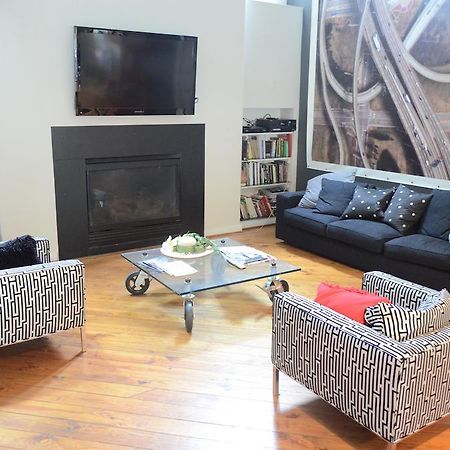 Modern B & B Houston Bagian luar foto