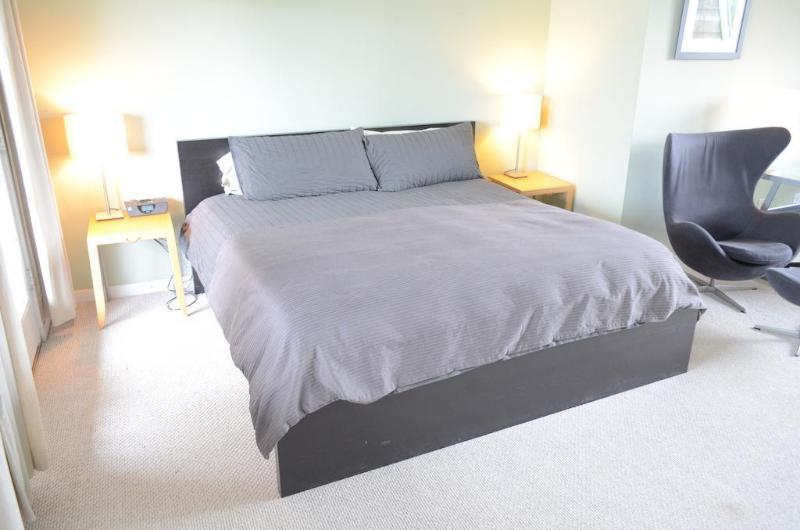 Modern B & B Houston Bagian luar foto