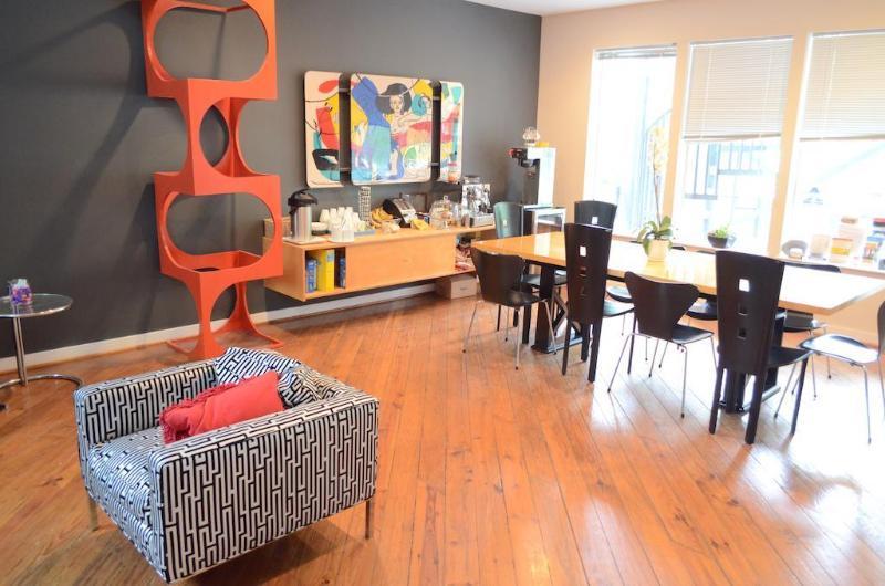 Modern B & B Houston Bagian luar foto