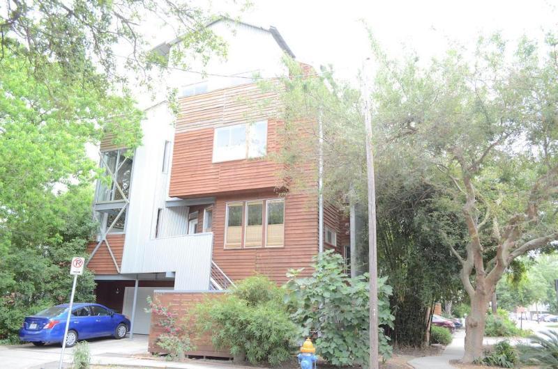 Modern B & B Houston Bagian luar foto