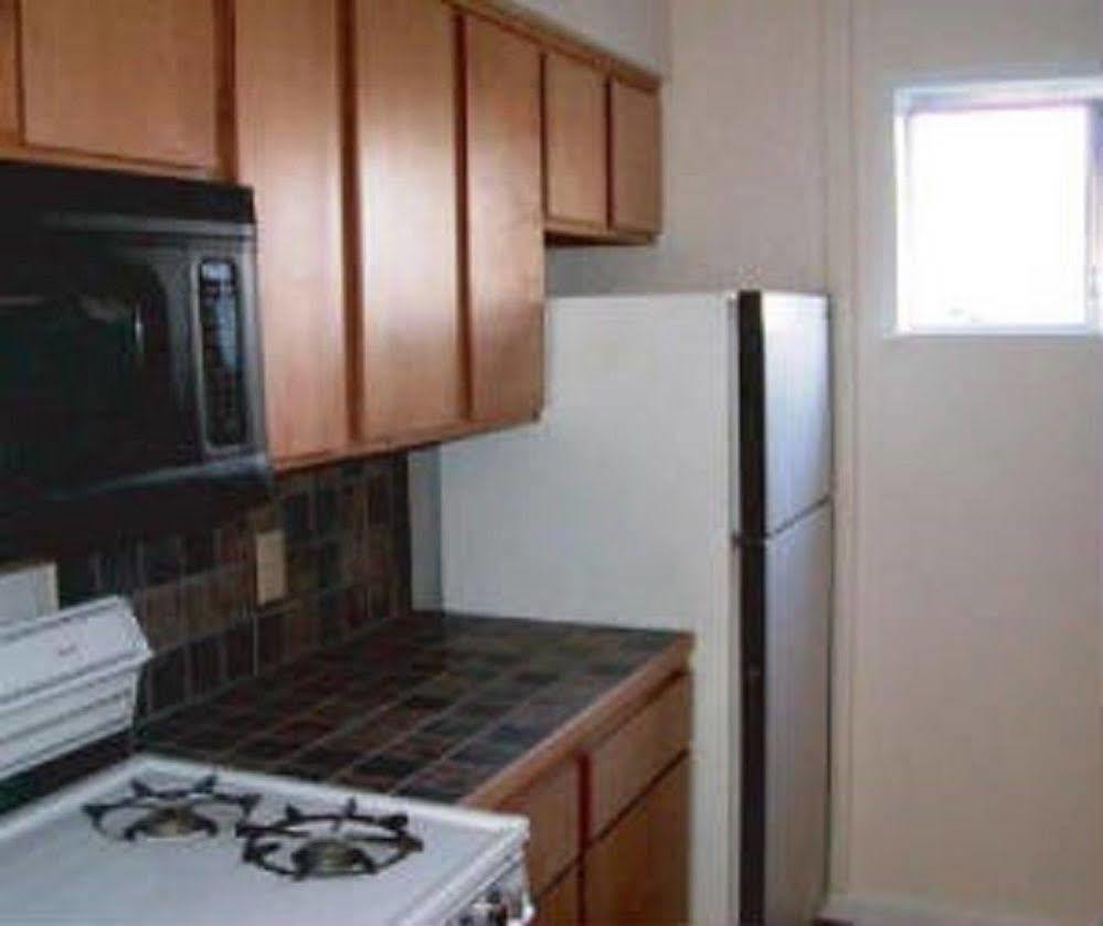 Modern B & B Houston Bagian luar foto