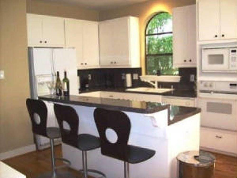 Modern B & B Houston Bagian luar foto